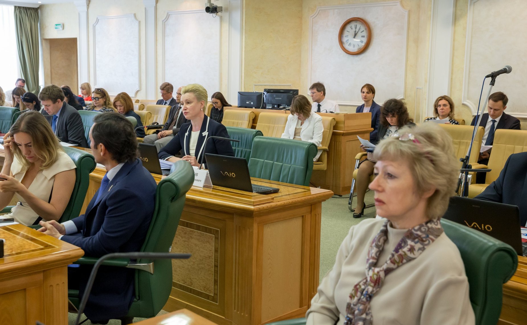 Заседание Комитета СФ по конституционному законодательству и государственному строительству