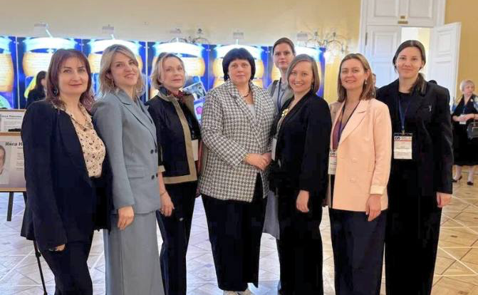 Елена Афанасьева приняла участие в запуске онлайн просветительской программы Клуба международниц «Женское лидерство в международных отношениях»