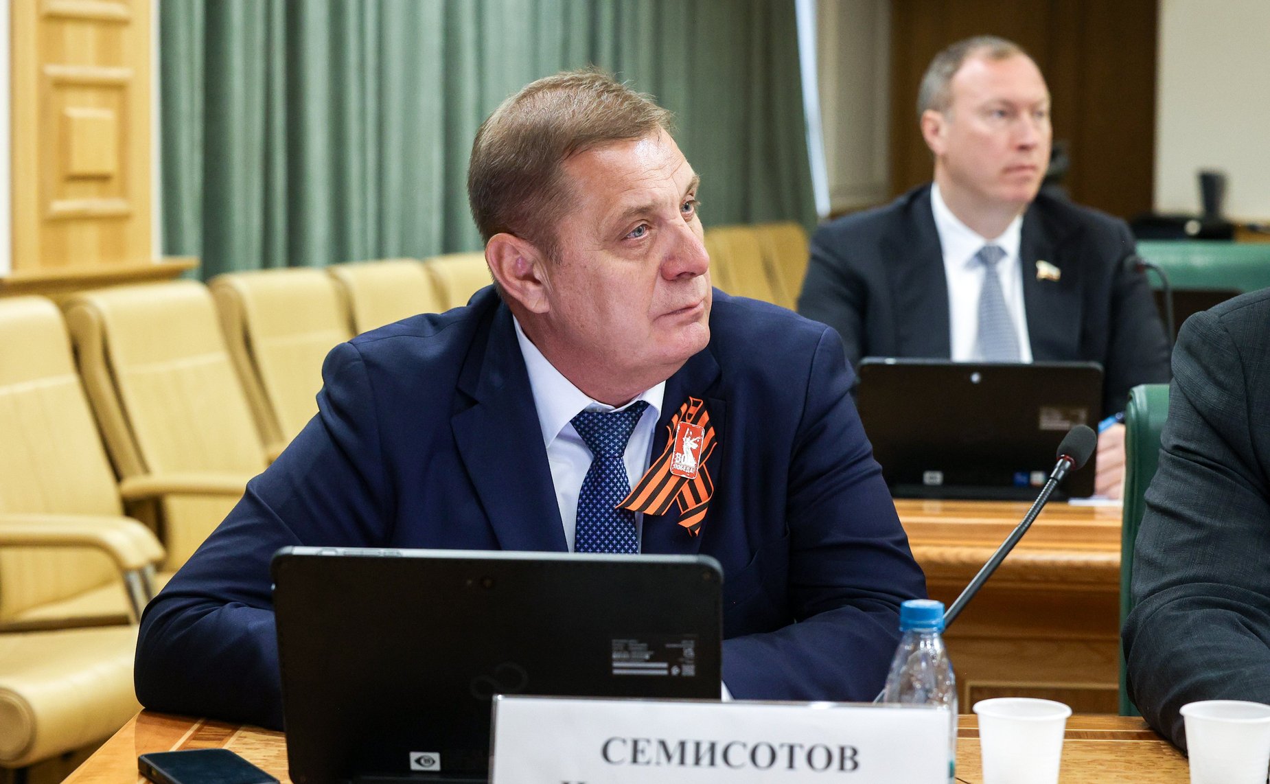 Николай Семисотов