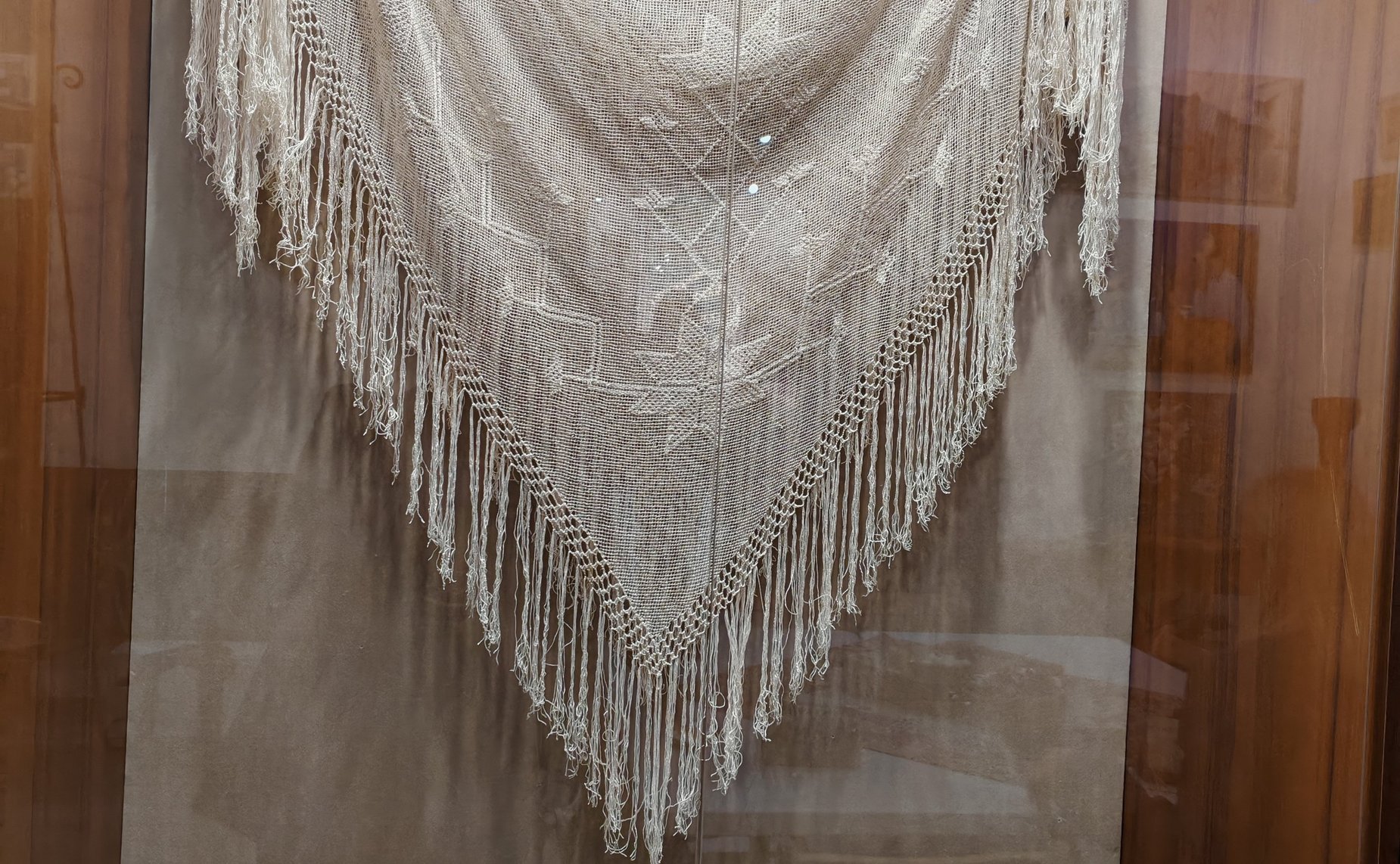 Виталий Назаренко посетил Центр развития народных художественных промыслов во Владикавказе