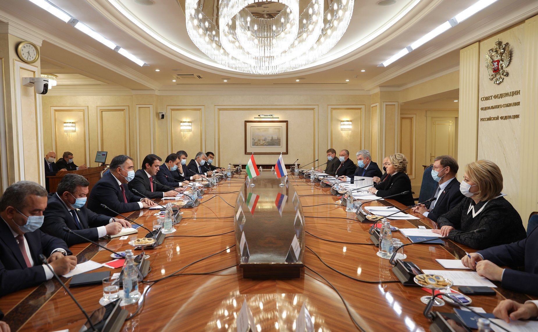 Встреча Председателя СФ Валентины Матвиенко с Председателем Маджлиси милли Маджлиси Оли Республики Таджикистан Рустами Эмомали