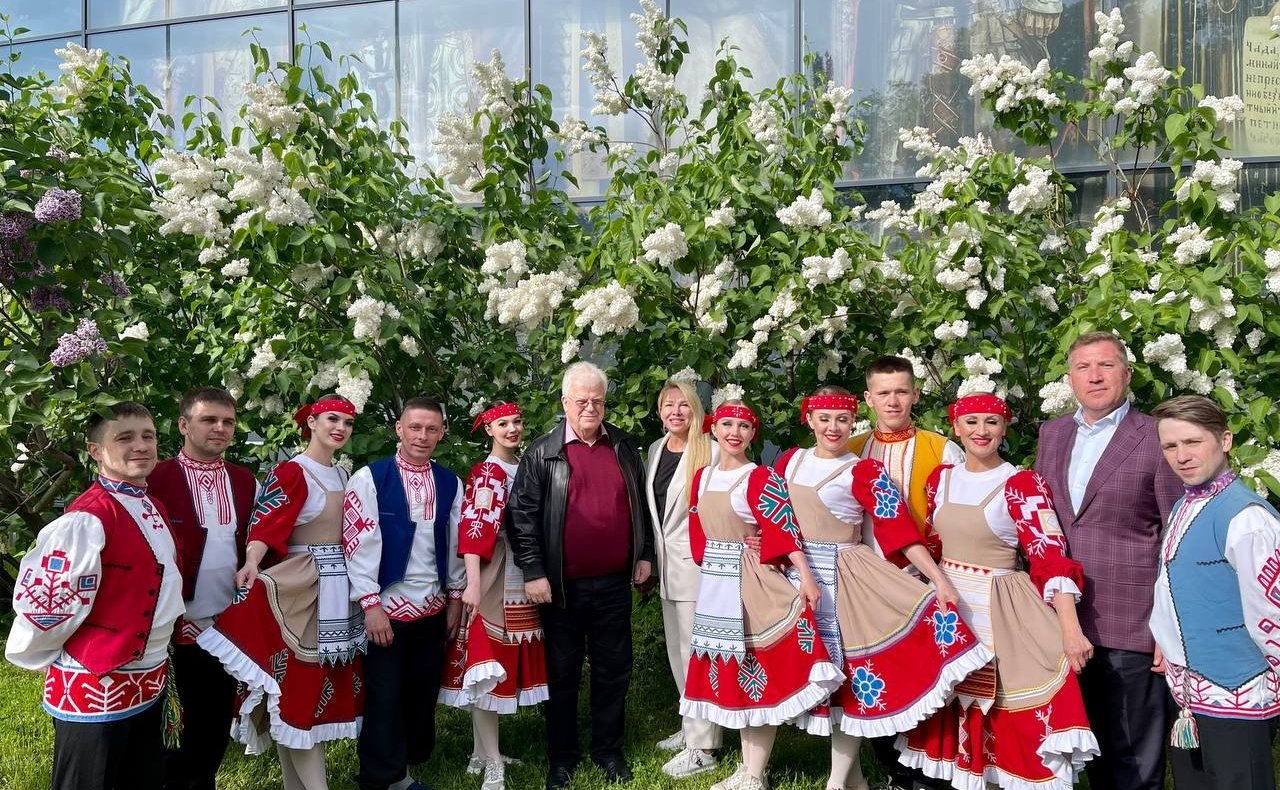 Владимир Чижов посетил V Московский фестиваль культуры народов Карелии «Мельница Сампо» на ВДНХ