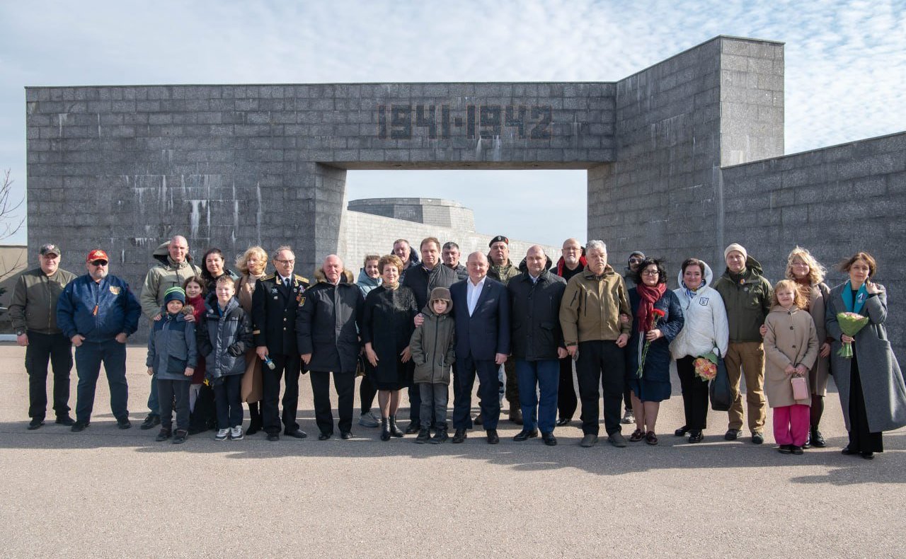 Екатерина Алтабаева приняла участие в торжествах, приуроченных ко Дню защитника Отечества и Дню Народной воли