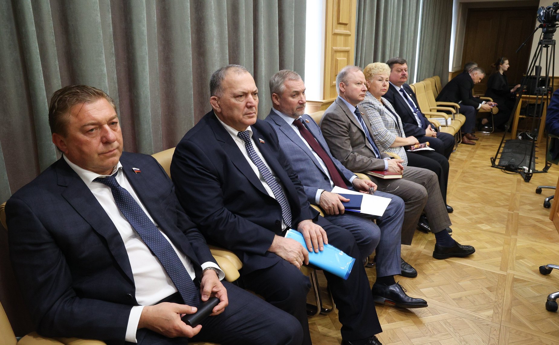 Состоялись консультации комитетов Совета Федерации по предложенной Президентом России кандидатуре на должность Министра внутренних дел РФ