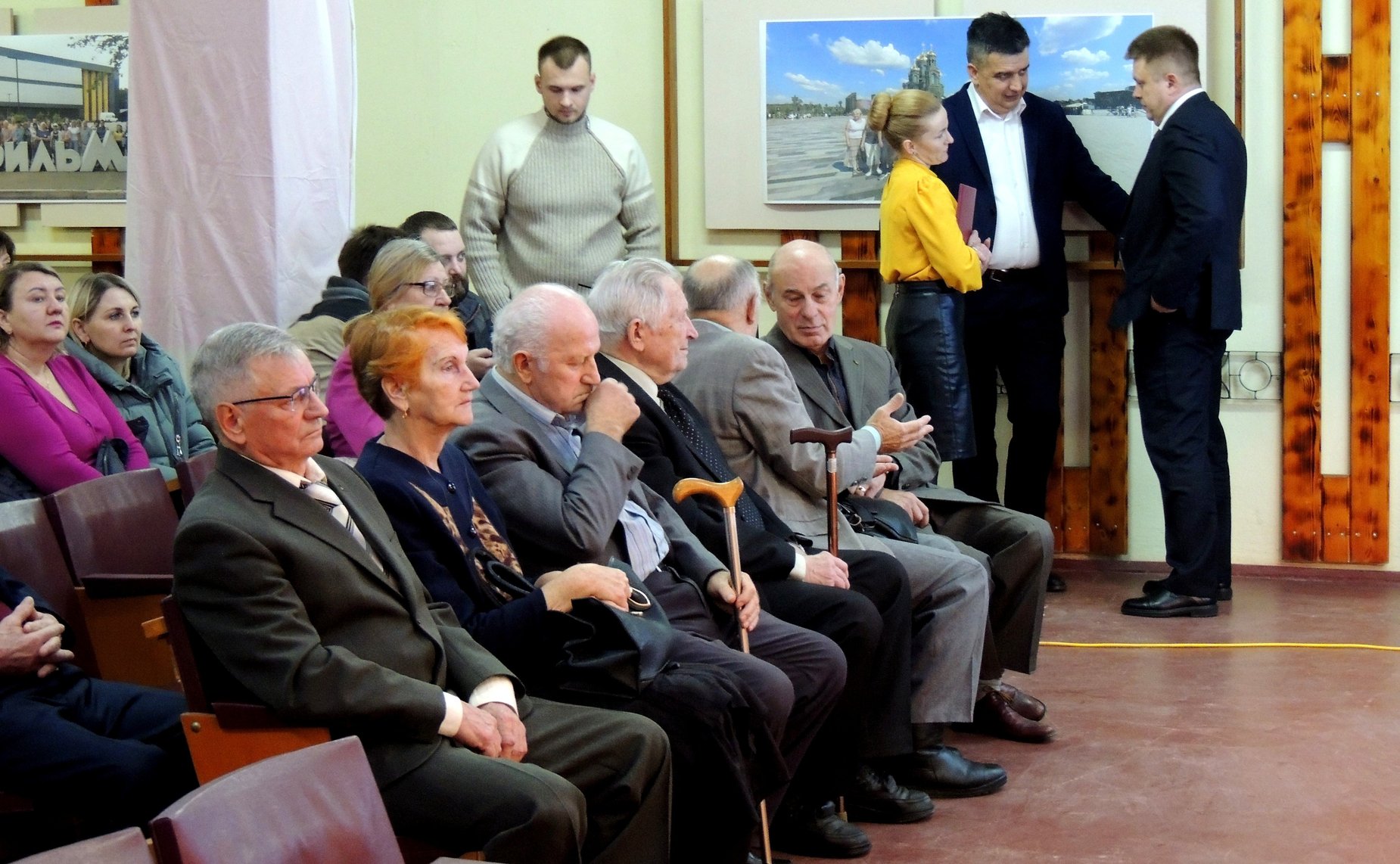 Ирина Кожанова приняла участие в мероприятии по случаю 96-летия Смоленского авиационного завода