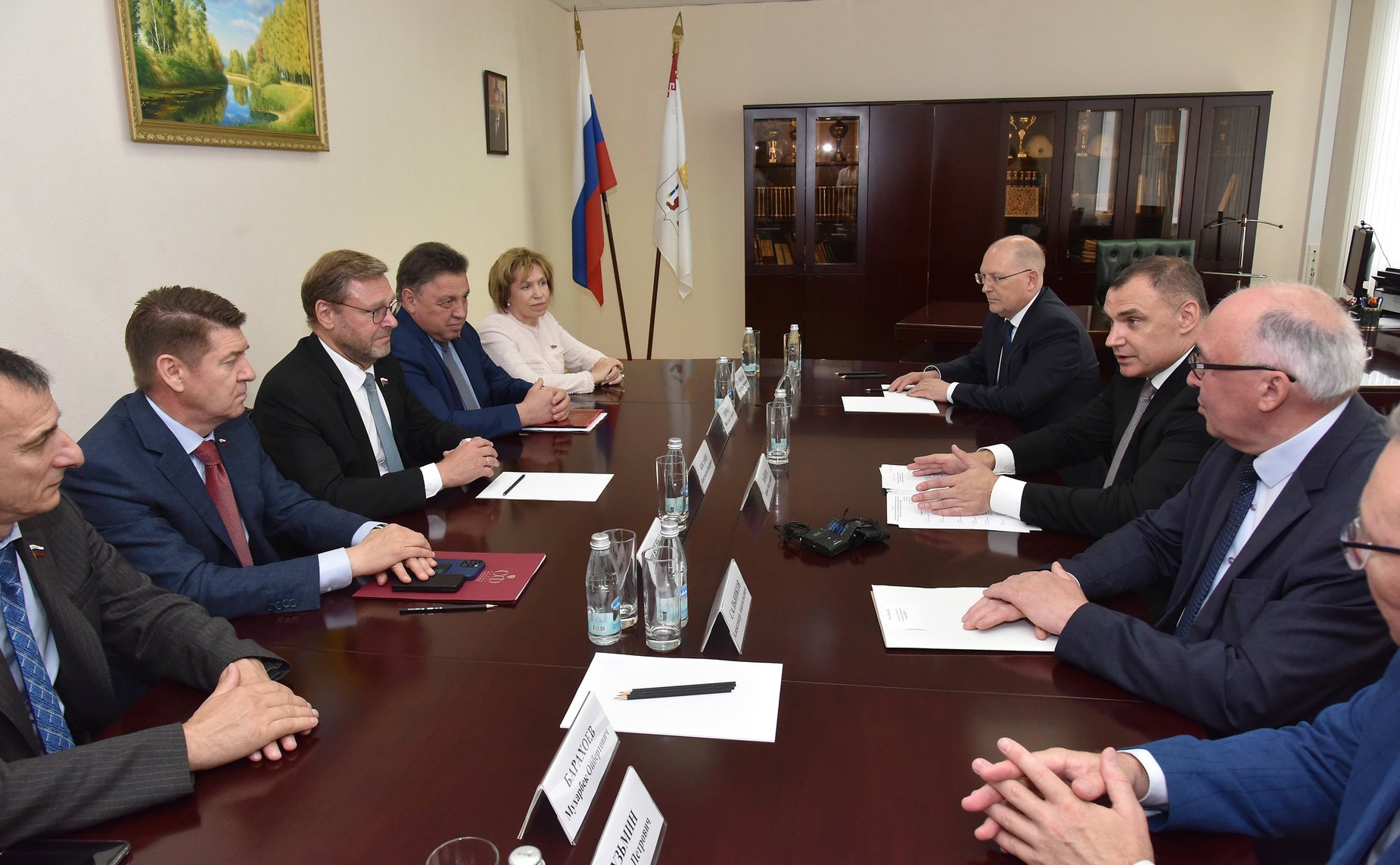 В Йошкар-Оле состоялось расширенное заседание правительства Республики с участием парламентариев