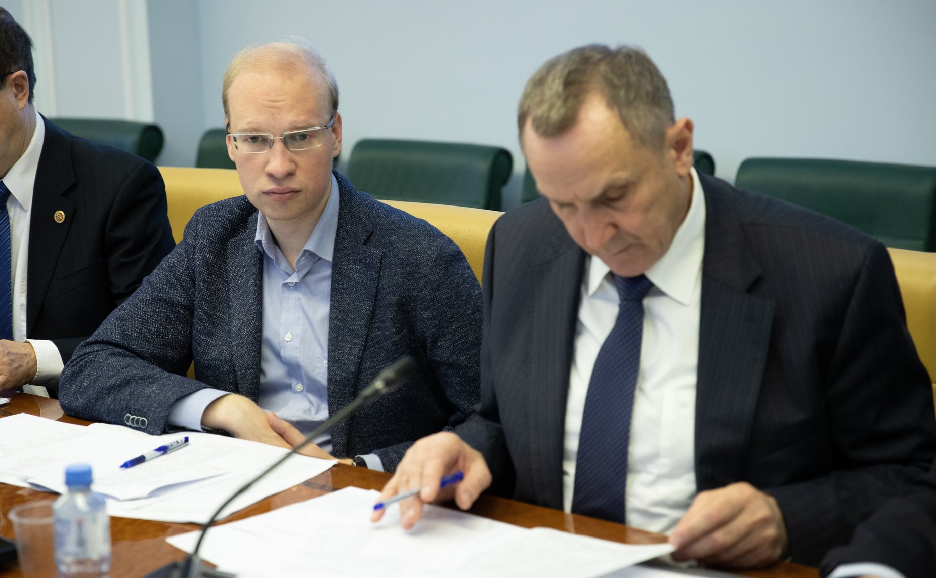 Совещание Комитета СФ по аграрно-продовольственной политике и природопользованию по доработке проекта постановления СФ по итогам «правительственного часа» на 445-м заседания