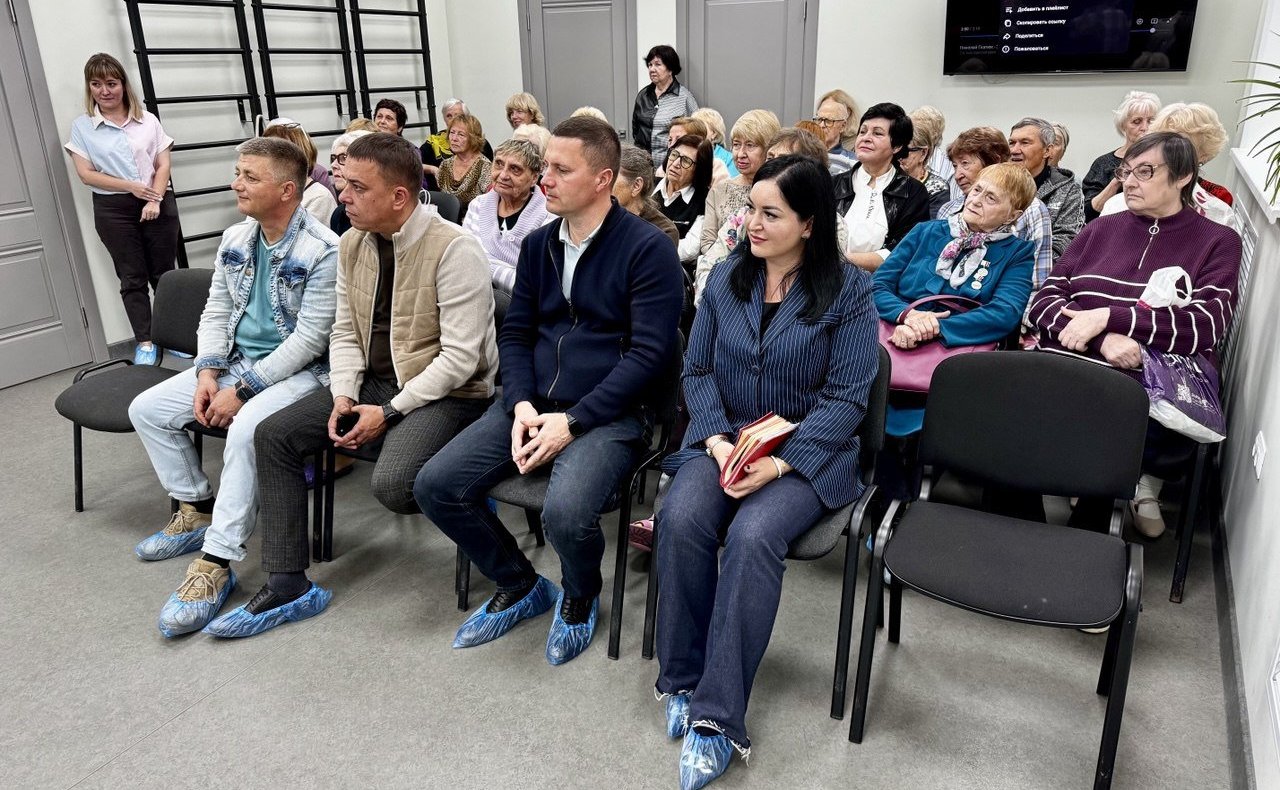 Айрат Гибатдинов вместе с волонтерами благотворительного фонда «За Победу» провел акцию в честь Международного дня благотворительности