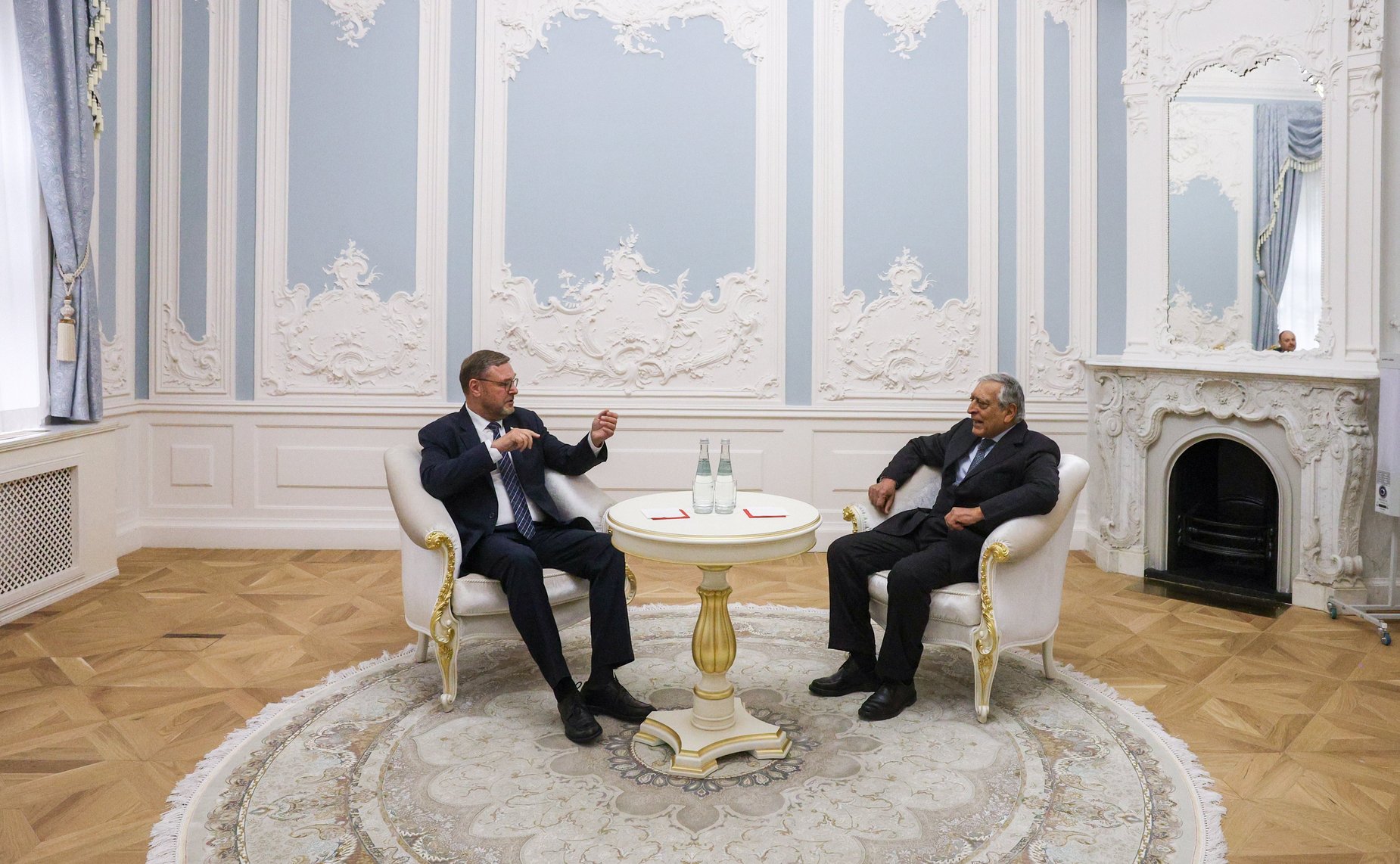 Встреча заместителя Председателя Совета Федерации Константина Косачева с президентом Университета им. Джавахарлала Неру (Индия) профессором Канвалом Сибалом