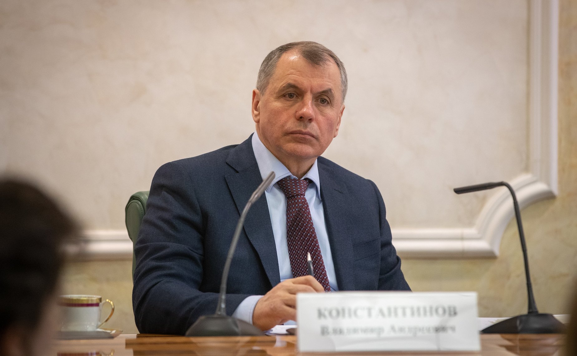 Владимир Константинов