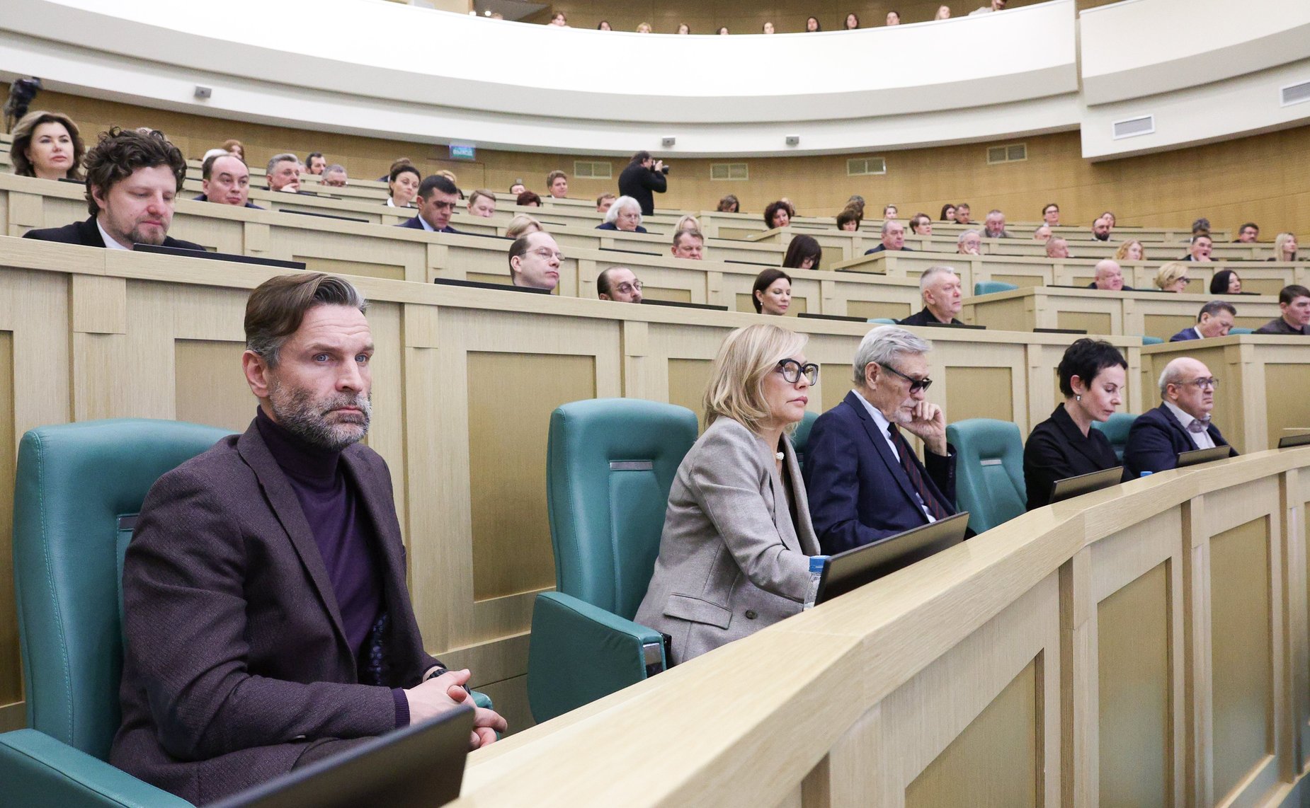 Председатель Совета Федерации Валентина Матвиенко провела встречу с деятелями театрального искусства