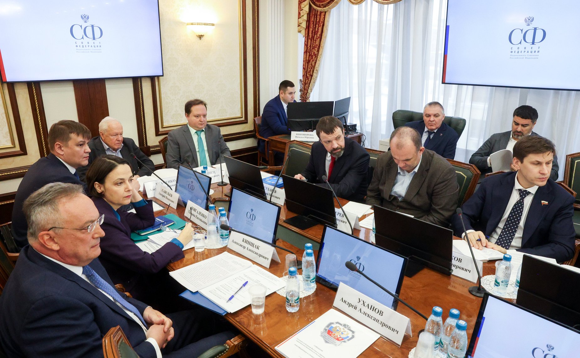 Совещание Комитета Совета Федерации по обороне и безопасности «Ситуация на Ближнем Востоке и в Африке и обеспечение национальной безопасности Российской Федерации»