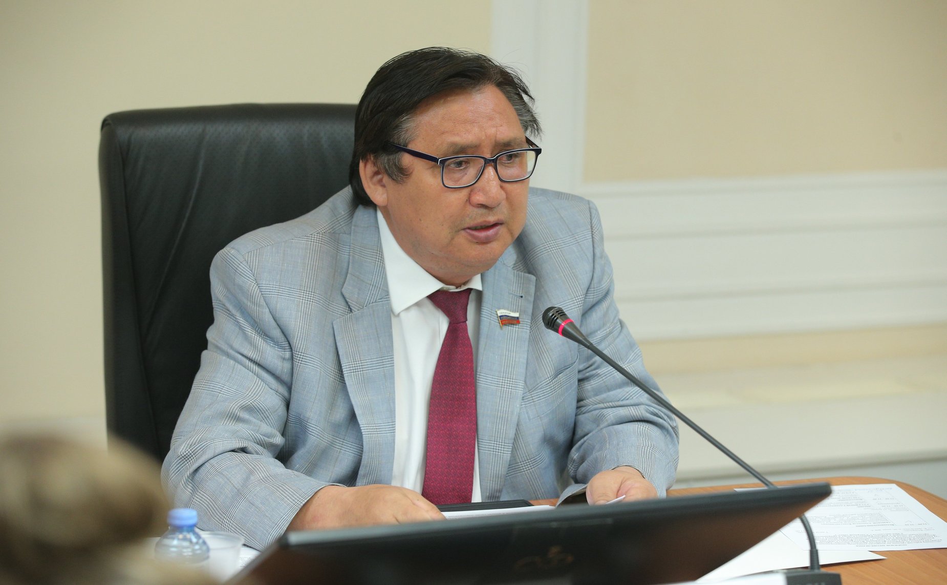 Александр Акимов