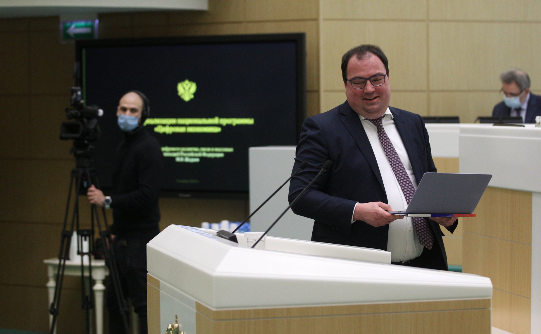 Максут Шадаев