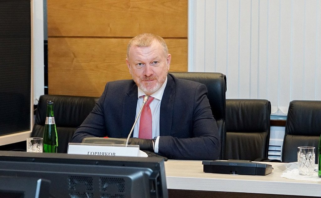 Николай Семисотов и Сергей Горняков приняли участие в награждении детей-героев в Волгоградской области