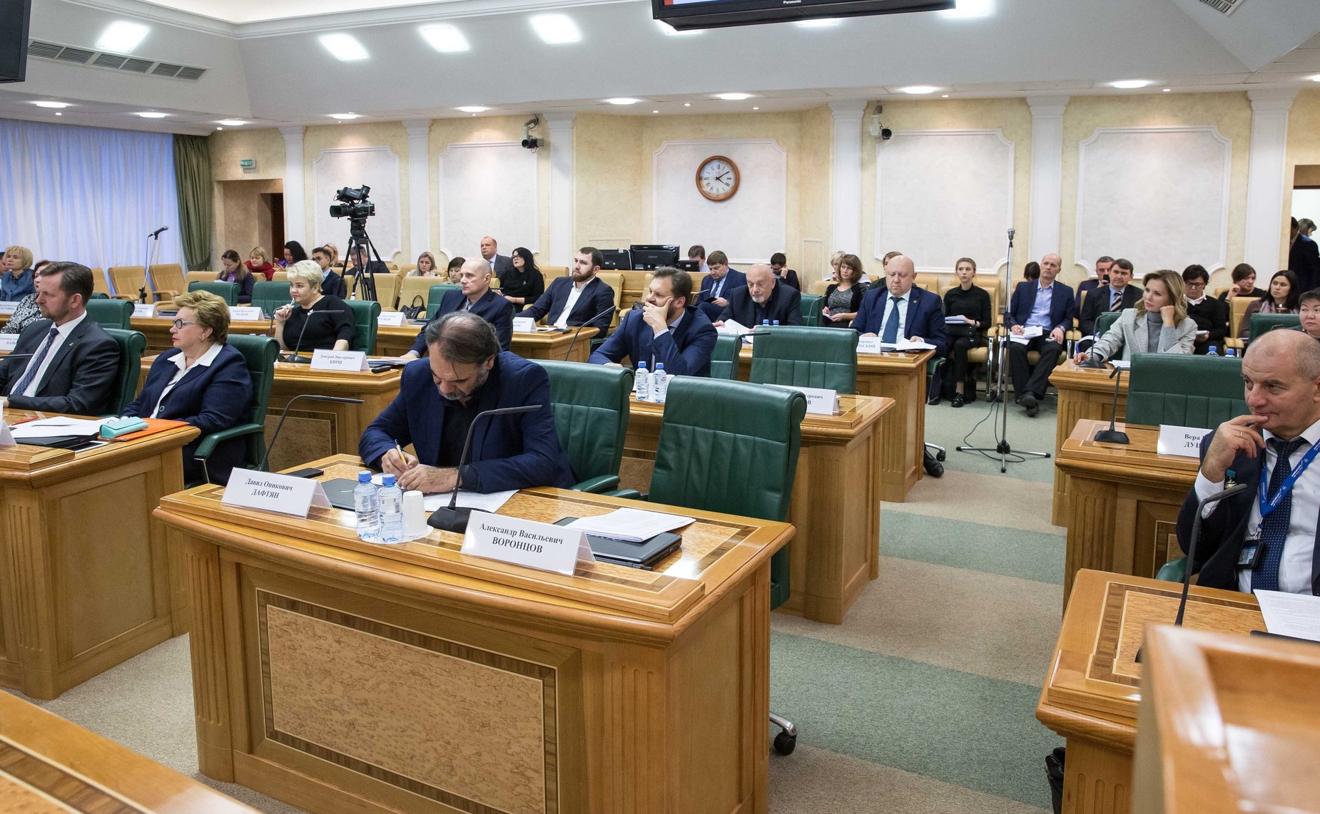 «Круглый стол» на тему «Проблемы формирования Общественных советов при федеральных органах исполнительной власти»