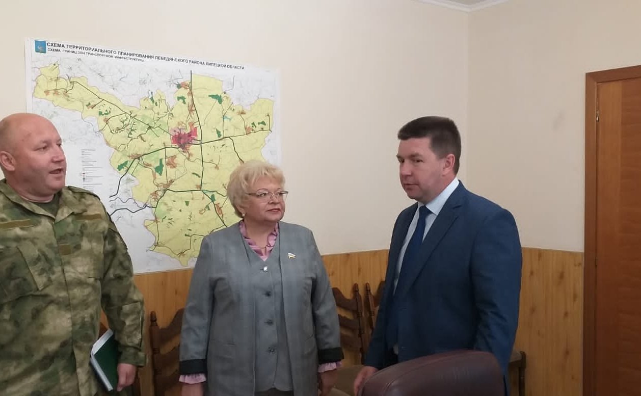 Оксана Хлякина с рабочим визитом посетила Лебедянский район Липецкой области