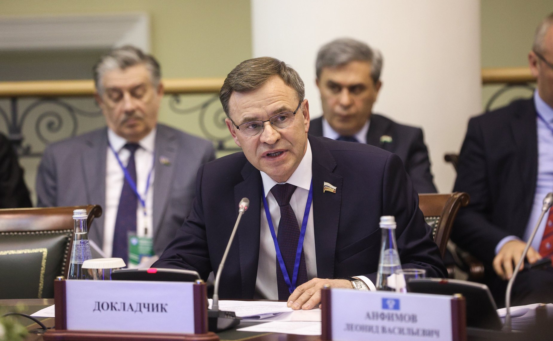 Виктор Новожилов