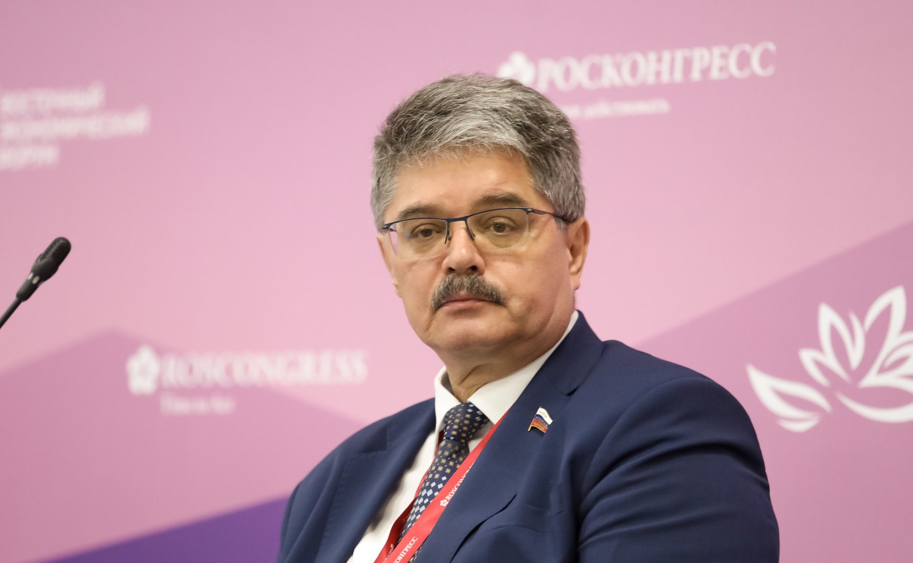 Анатолий Широков