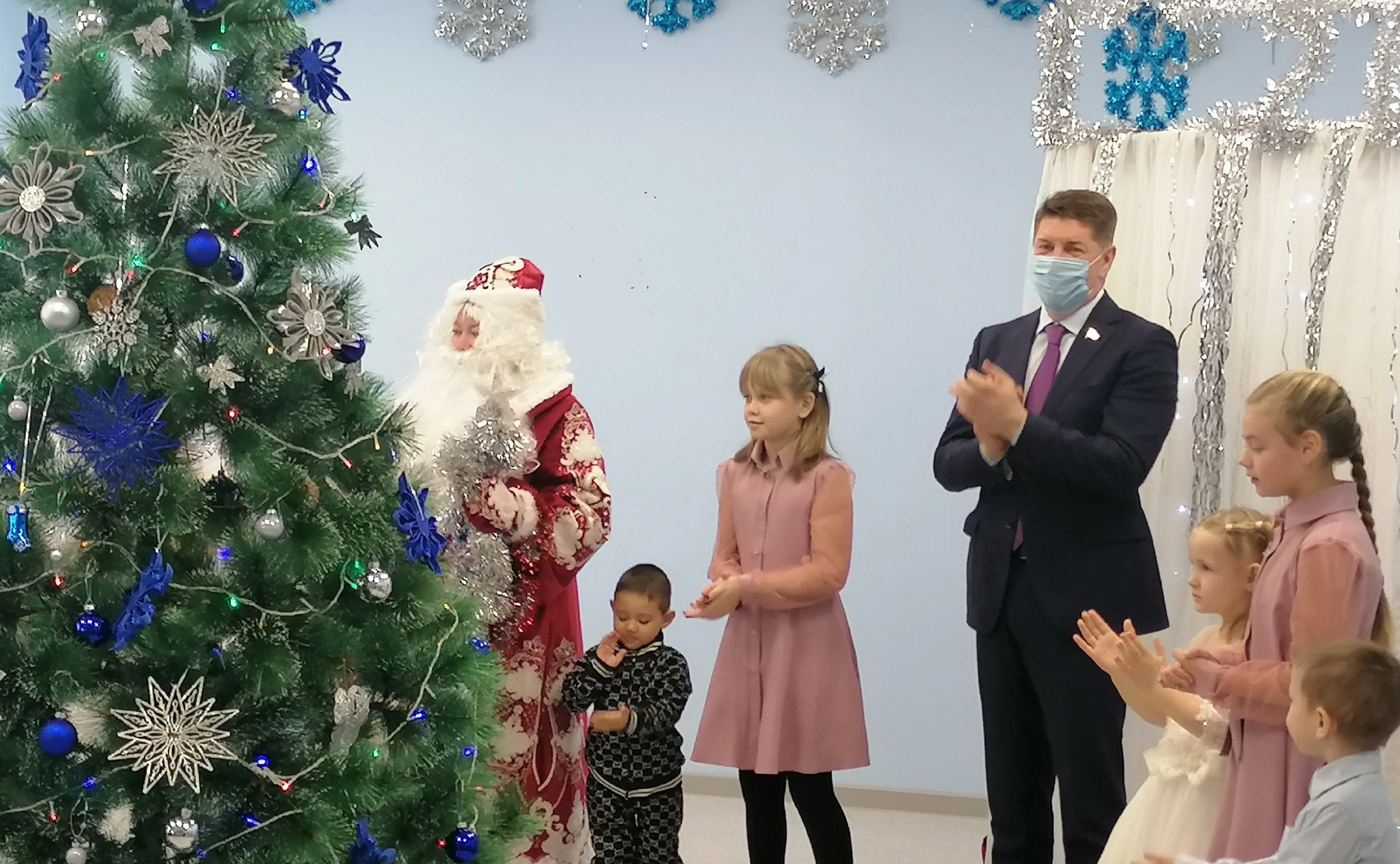 Андрей Шевченко принял участие в благотворительной акции «Елка желаний»