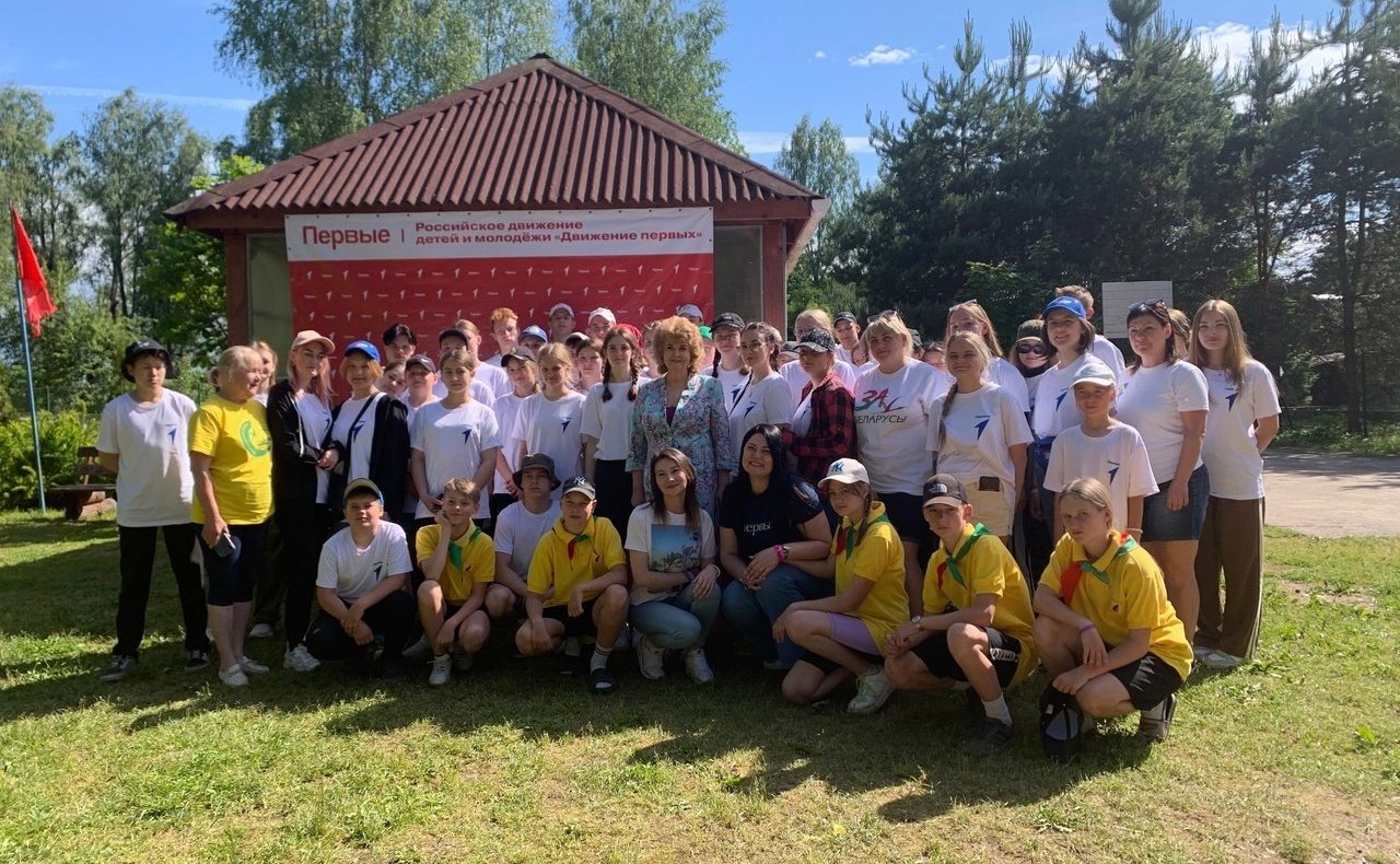 Нина Куликовских посетила Международный слет руководителей патриотических объединений приграничных территорий России и Беларуси