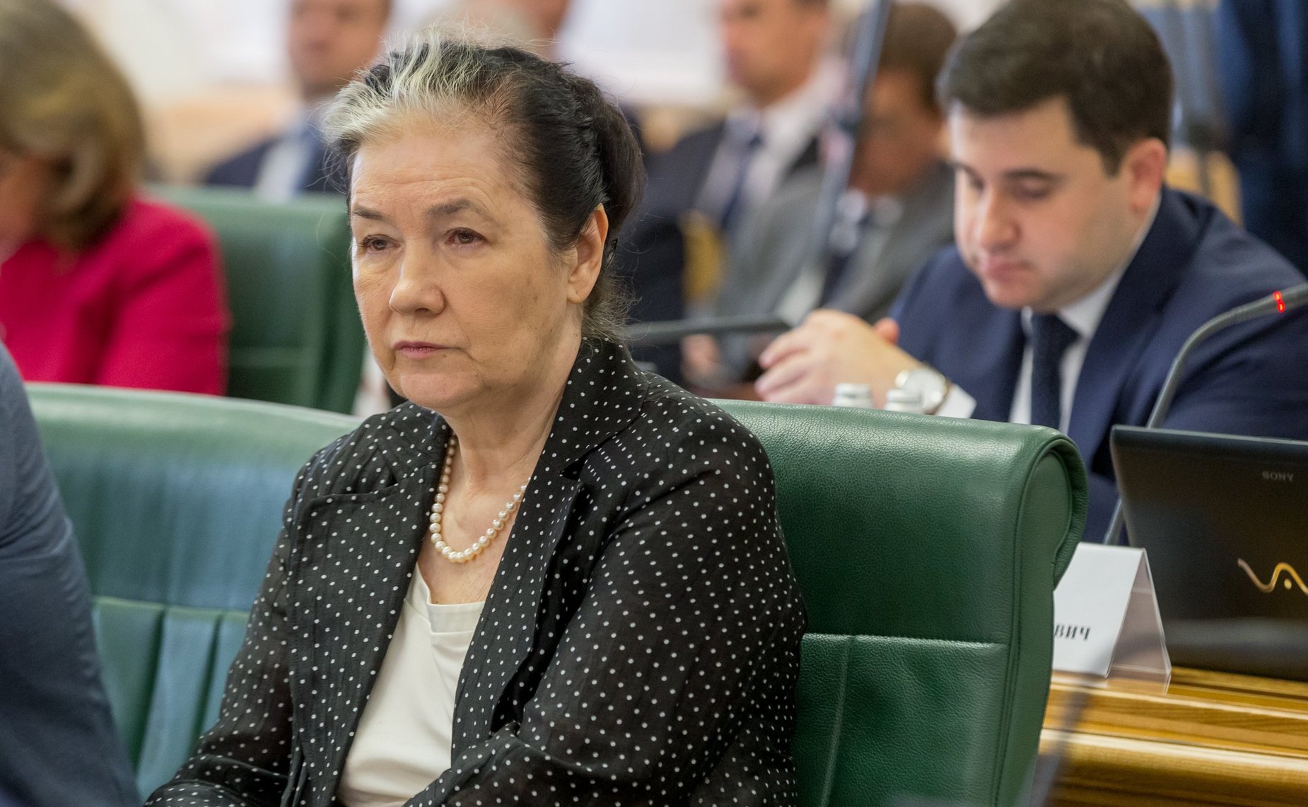 Н. Дементьева