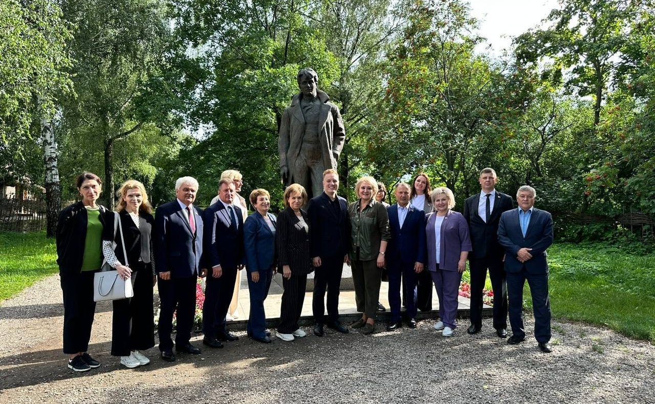 Круглый стол Комитета СФ по науке, образованию и культуре совместно с Комитетом СФ по федеративному устройству, региональной политике, МСУ и делам Севера «О совершенствовании законодательства Российской Федерации об охране объектов культурного наследия»