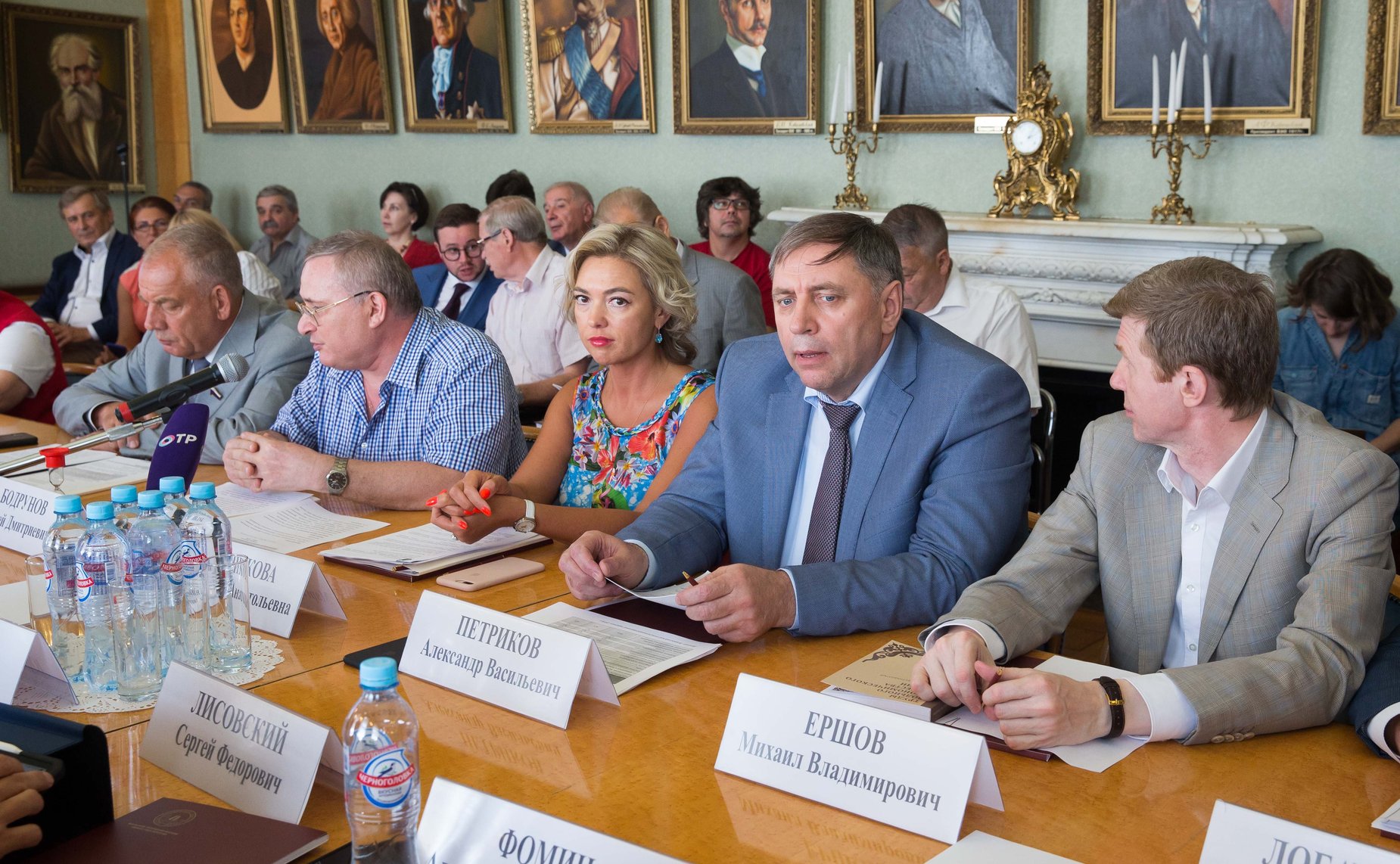 Заседание Временной комиссии СФ по вопросам законодательного обеспечения развития технико-технологической базы агропромышленного комплекса РФ