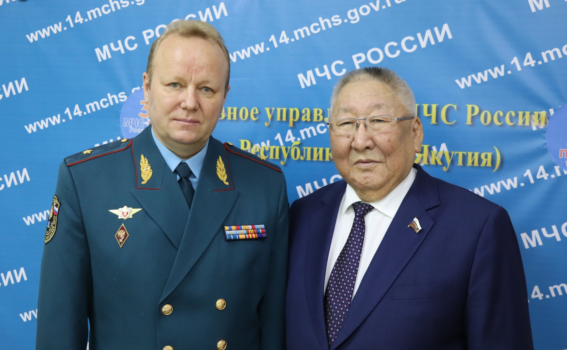 Егор Борисов вручили детям-героям памятные медали Совета Федерации «За проявленное мужество»