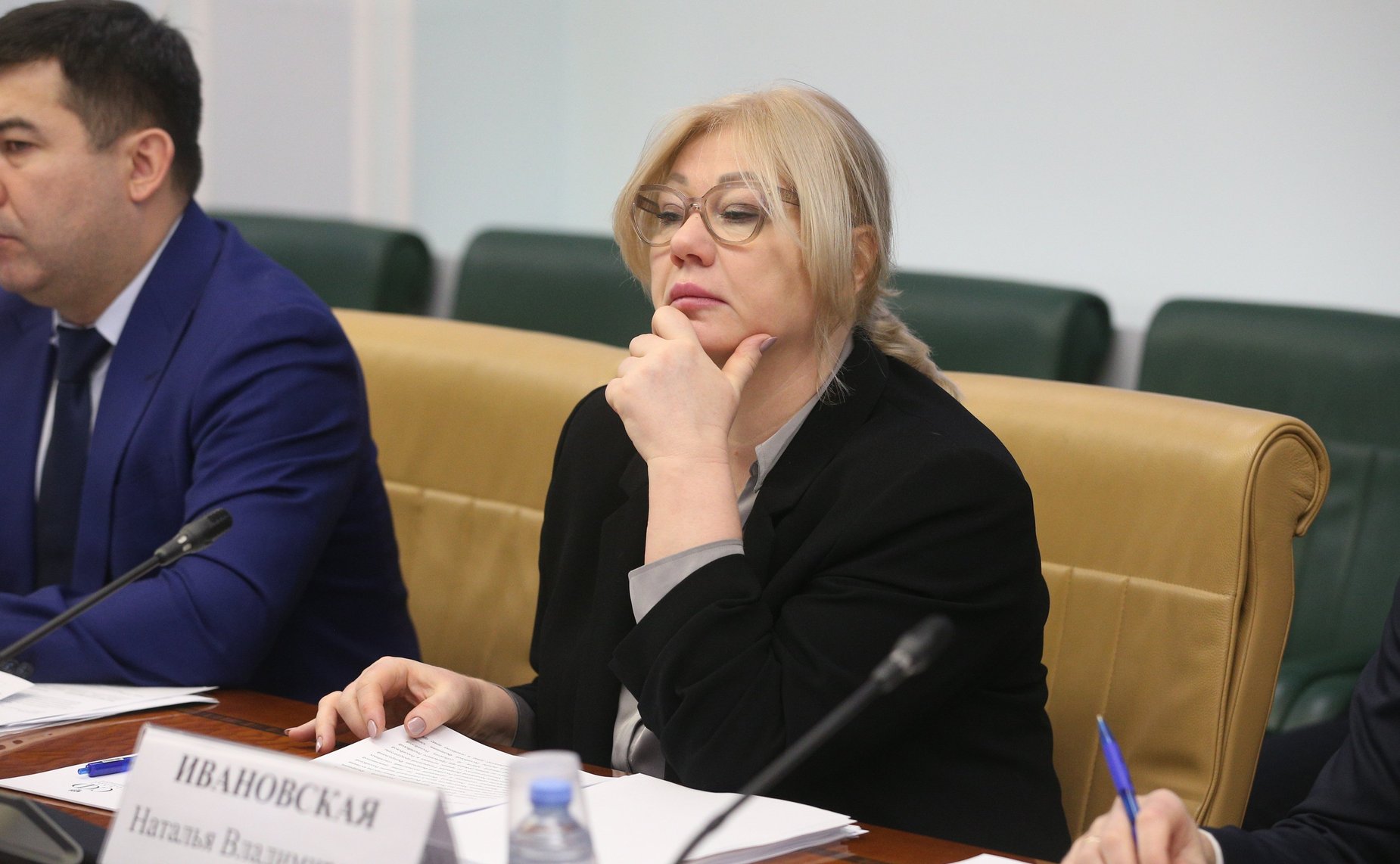 Круглый стол Комитета СФ по конституционному законодательству и государственному строительству на тему «Актуальные проблемы семейного законодательства и практика его применения: вопросы определенности терминологии семейного законодательства»