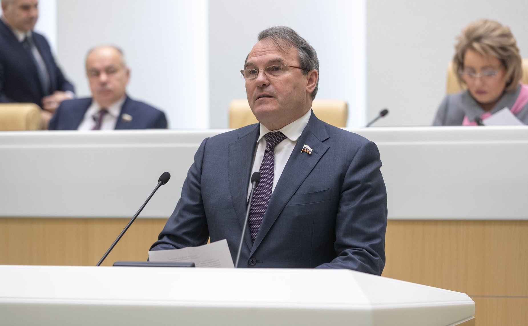 Игорь Морозов