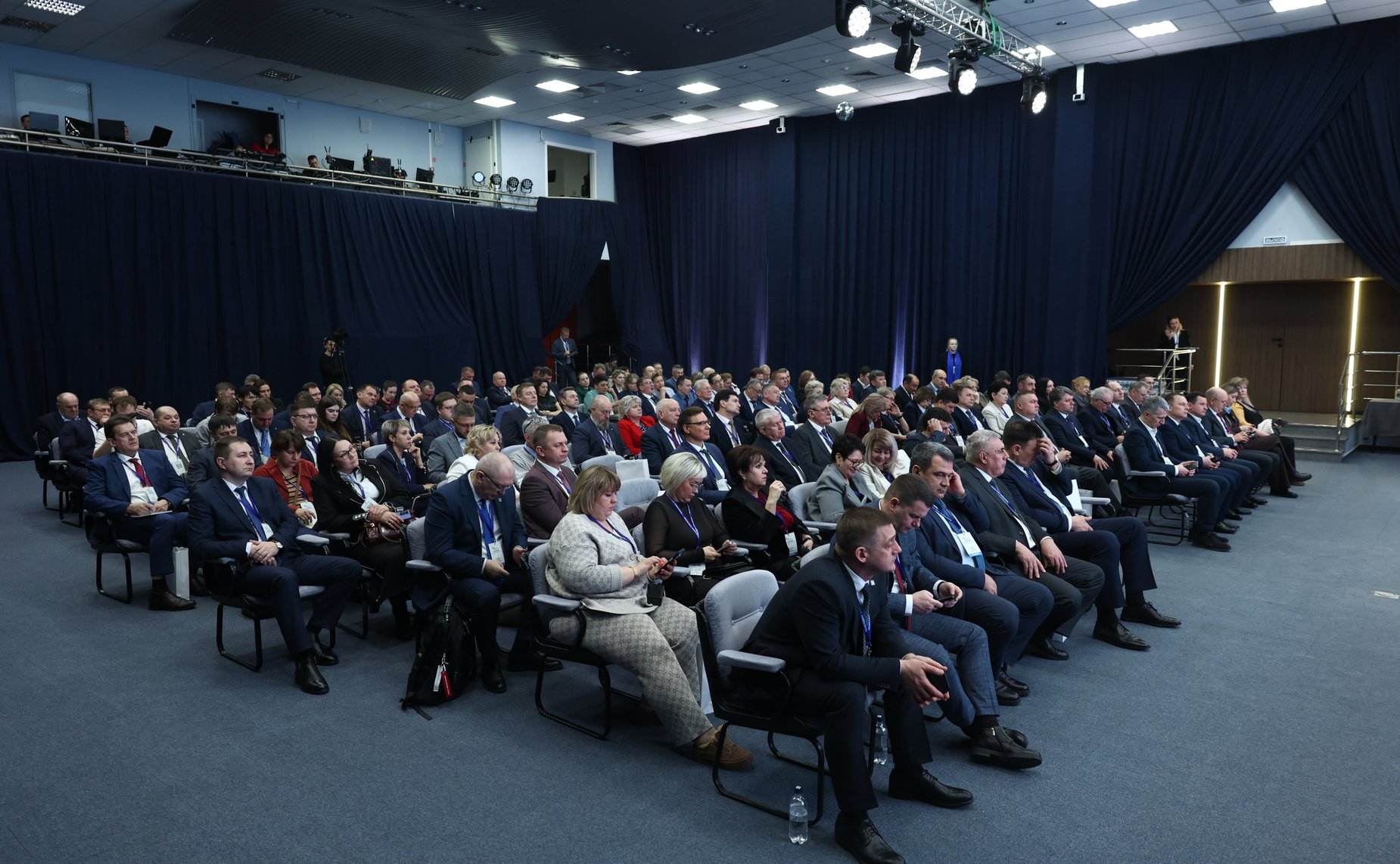 Председатель Комитета СФ по аграрно-продовольственной политике и природопользованию Александр Двойных принял участие во Всероссийском муниципальном форуме «Малая Родина – Сила России»