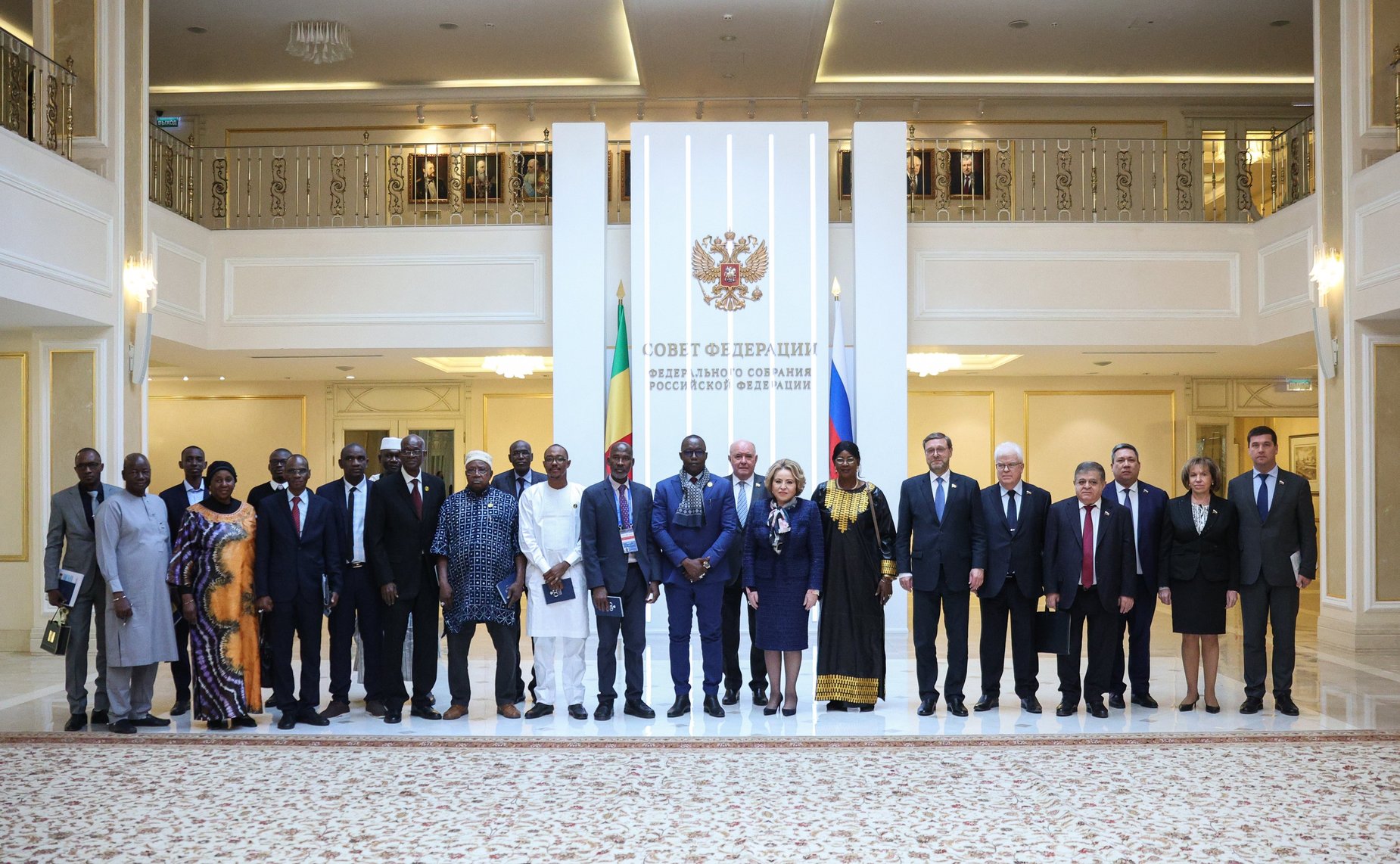 Встреча Председателя Совета Федерации Валентины Матвиенко с Председателем Национального переходного совета Республики Мали