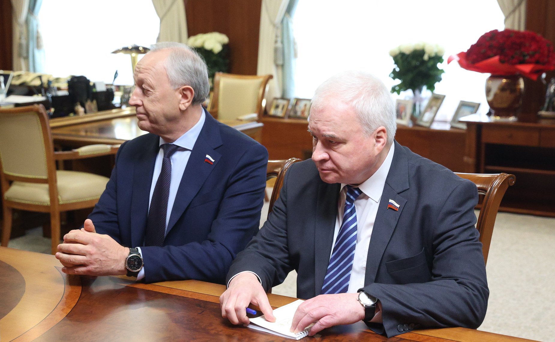 Валентина Матвиенко провела встречу с губернатором Саратовской области Романом Бусаргиным