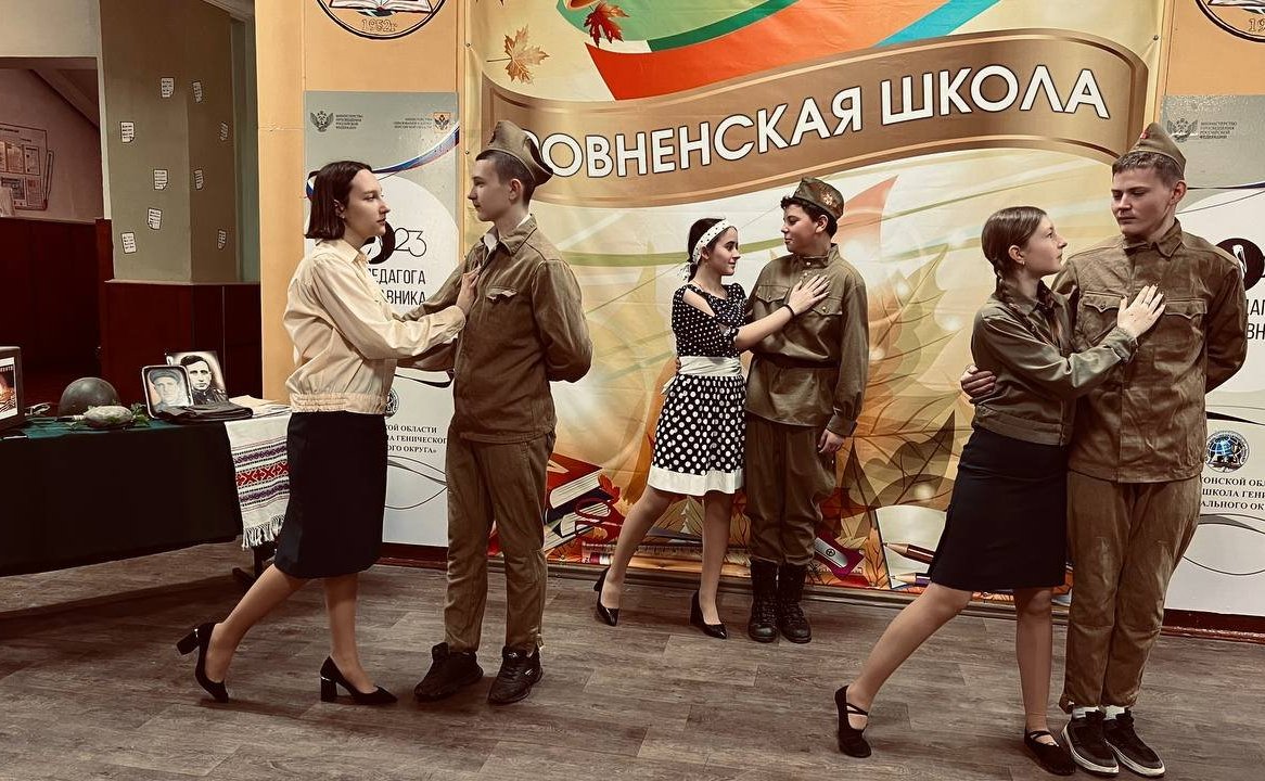 В Херсонской области прошла акция «Случайный вальс», в которой приняли участие более 4,5 тысяч человек