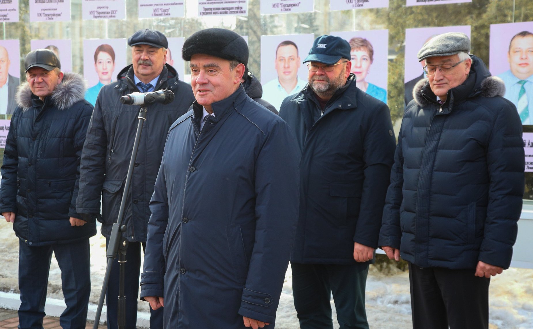Олег Мельниченко принял участие в торжественном открытии обновлённой Галереи Почета работников ЖКХ в Пензе