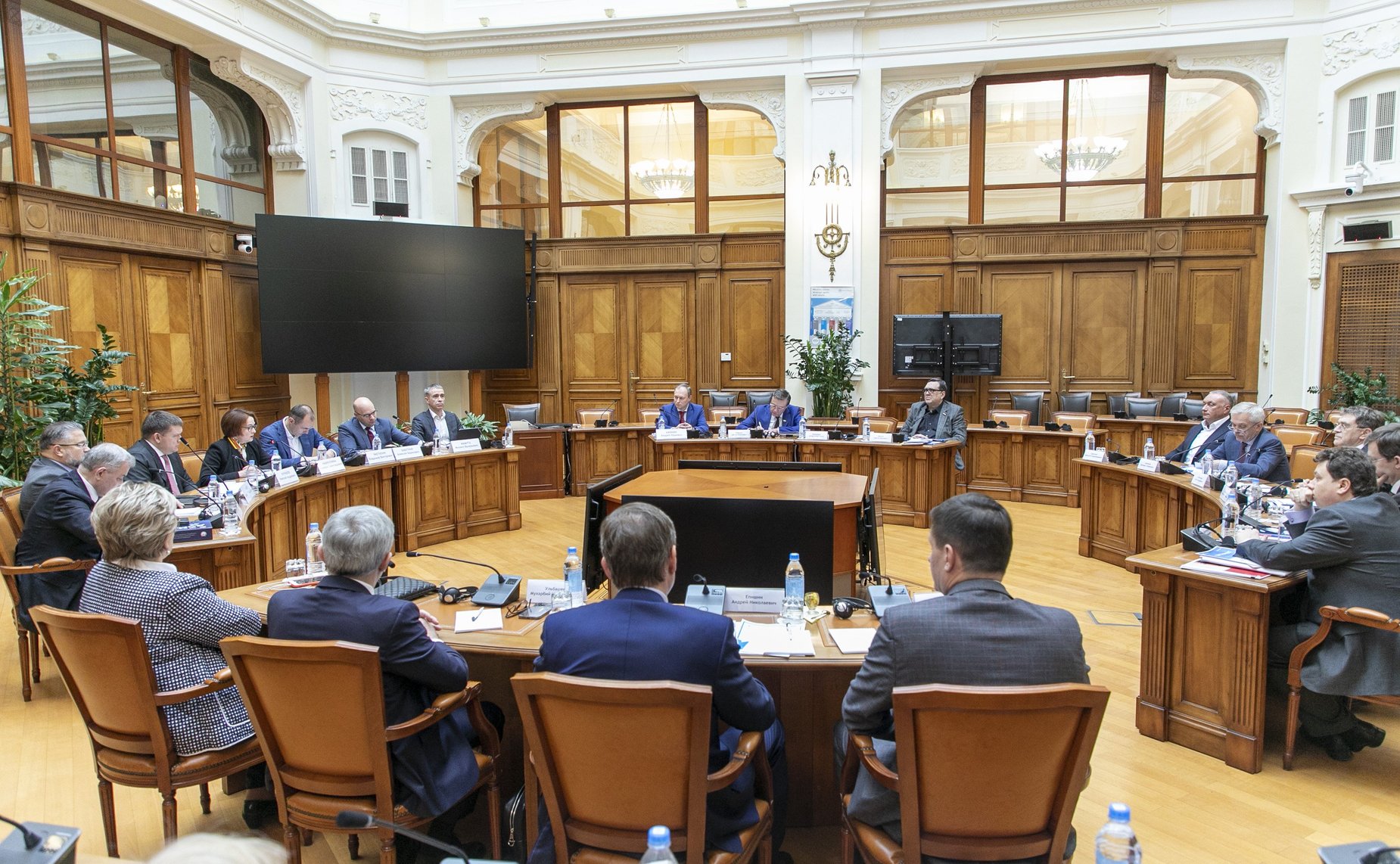 Сенаторы Российской Федерации приняли участие в семинаре, прошедшем в Центральном банке РФ