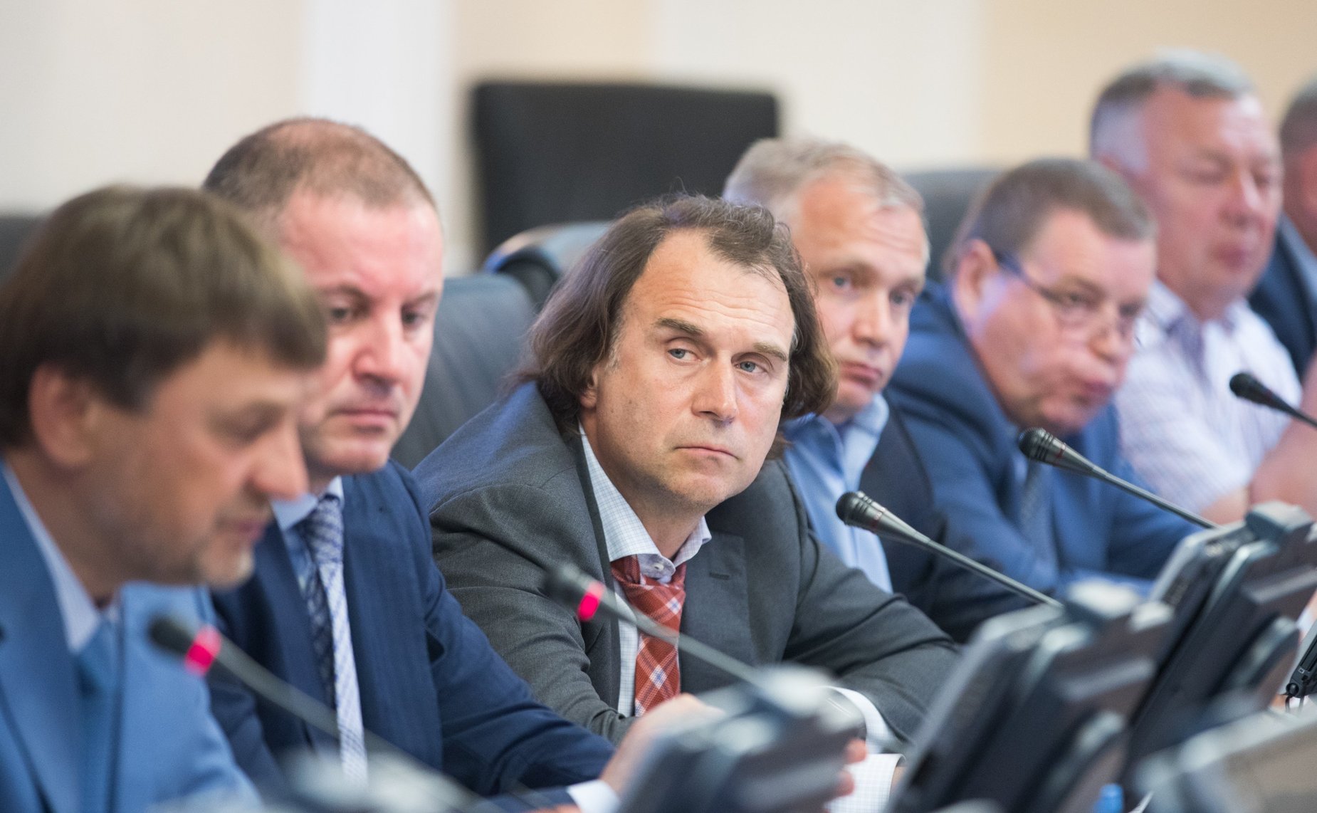 С. Лисовский