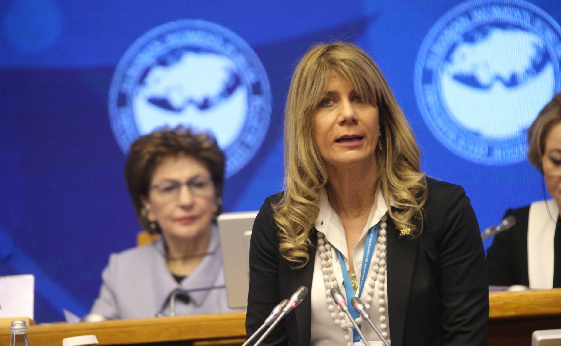 Заключительное пленарное заседание Третьего Евразийского женского форума «Женщины: глобальная миссия в новой реальности»