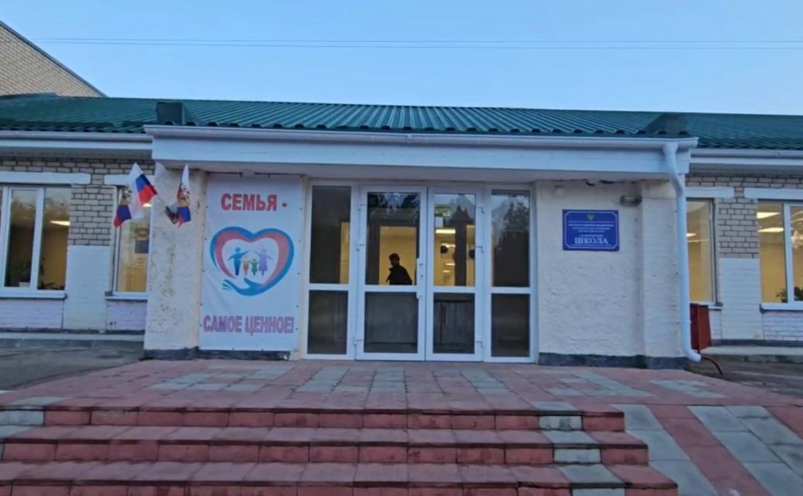 Игорь Кастюкевич посетил школу в поселке Лазурное Скадовского района