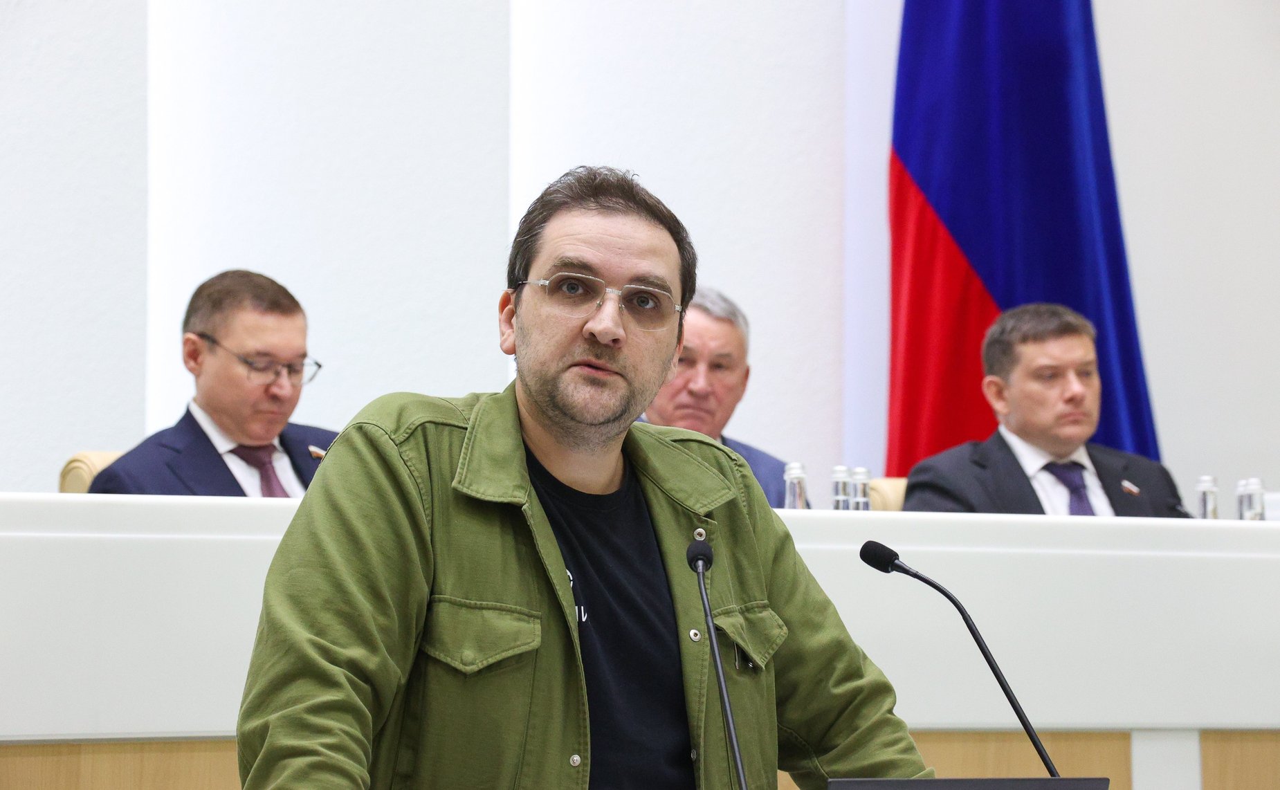 Директор Арктического и антарктического научно-исследовательского института Александр Макаров