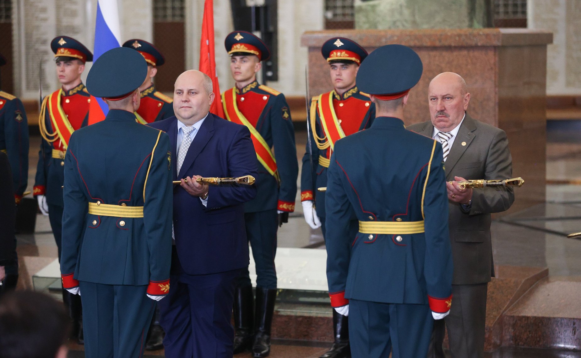 Торжественная церемония передачи «Мечей Победы» Городам воинской славы