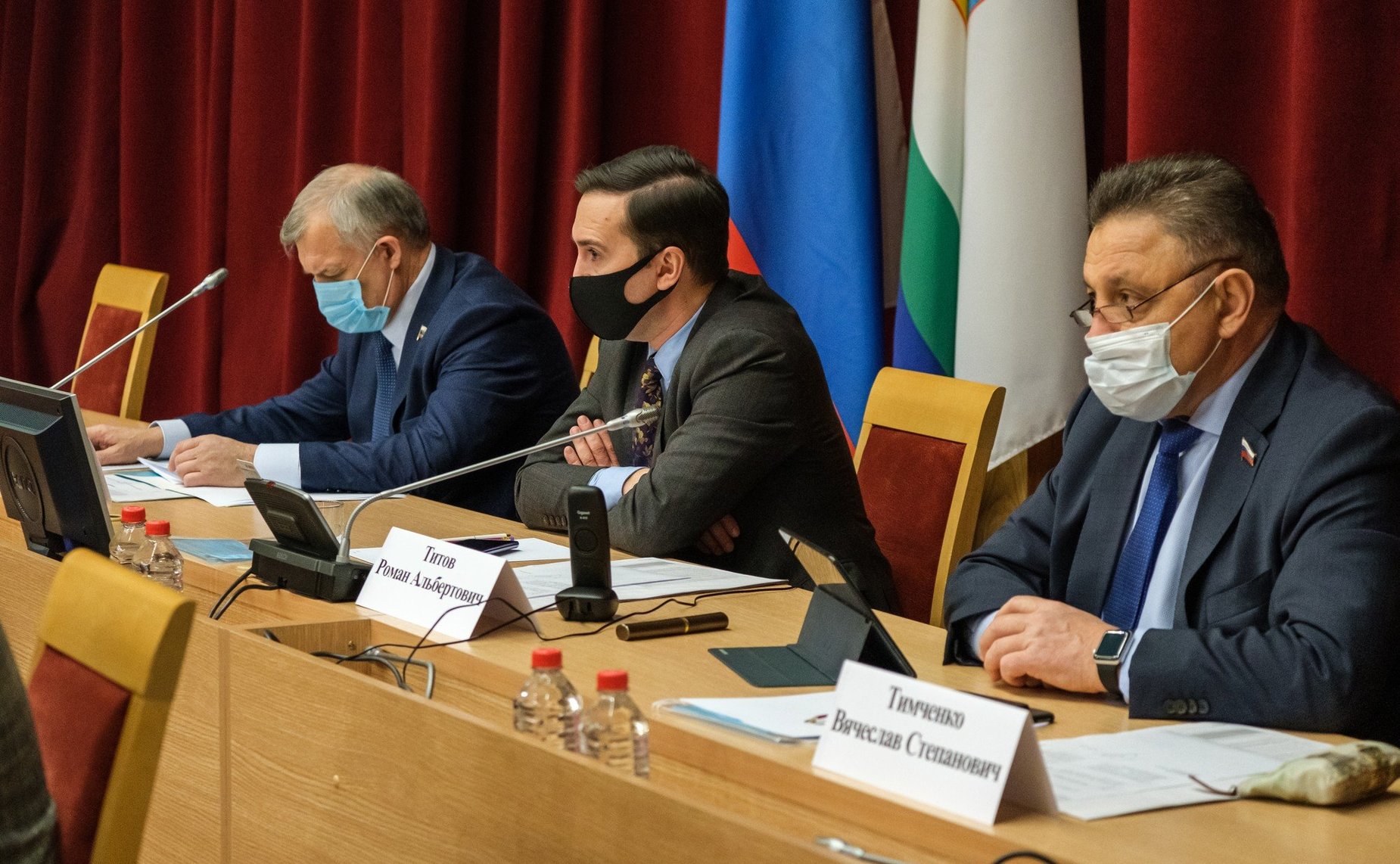 Вячеслав Тимченко в ходе рабочей поездки в регион принял участие во внеочередном пленарном заседании областного Законодательного Собрания