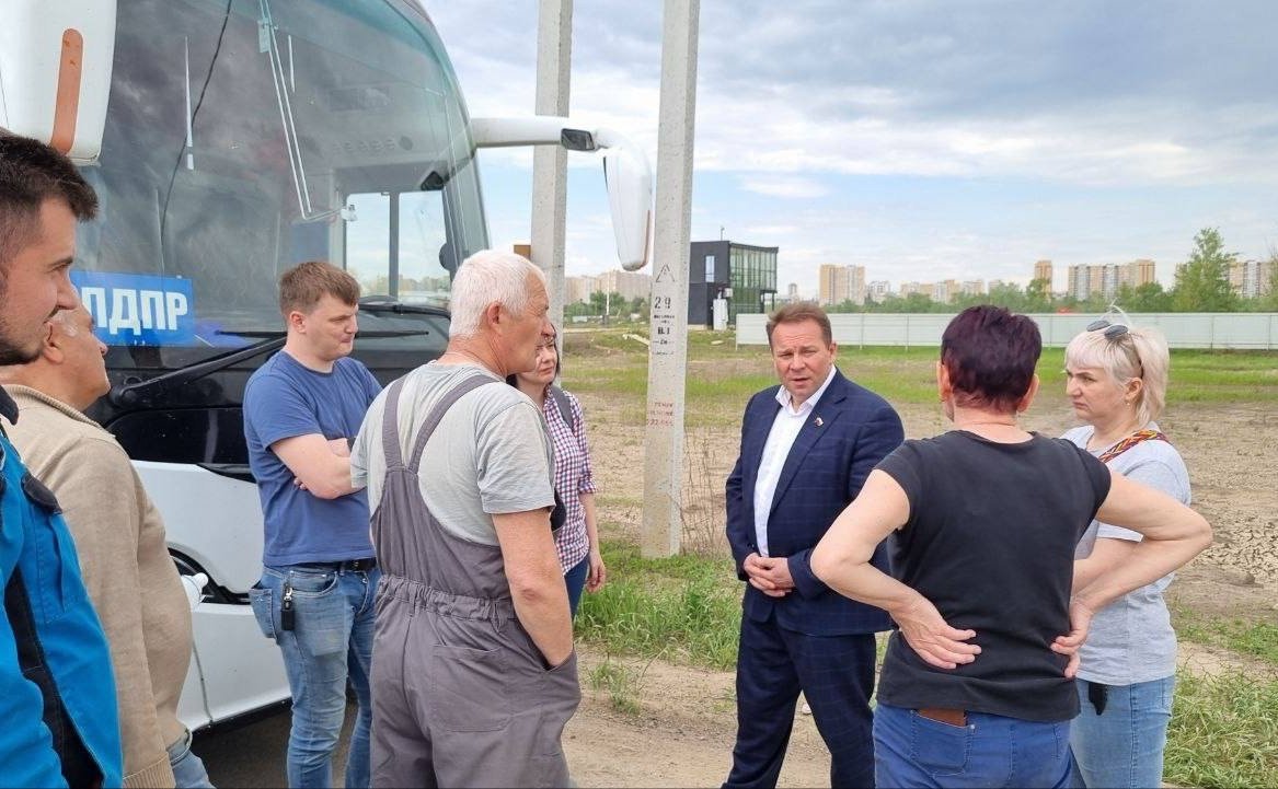 Елена Афанасьева продолжает организовывать встречи с оренбуржцами, пострадавшими от паводка, и оказывать необходимую помощь