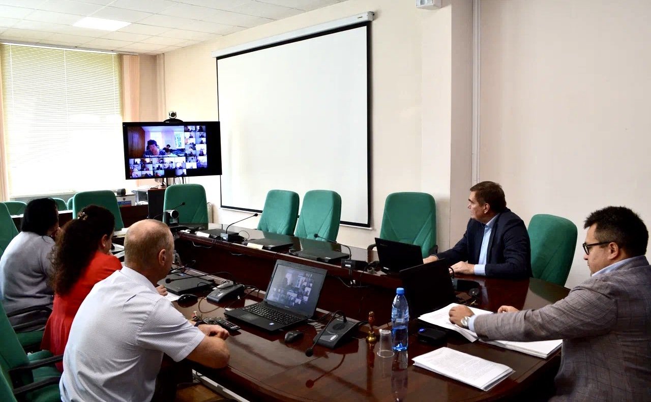 Александр Савин обсудил подготовку к проведению единого дня голосования в Калужской области