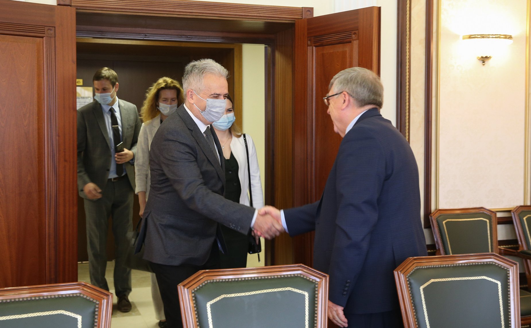 Встреча Валерия Рязанского с председателем Комитета Народной скупщины Республики Сербии по делам Косово и Метохии, председателем группы дружбы с РФ Милованом Дрецун