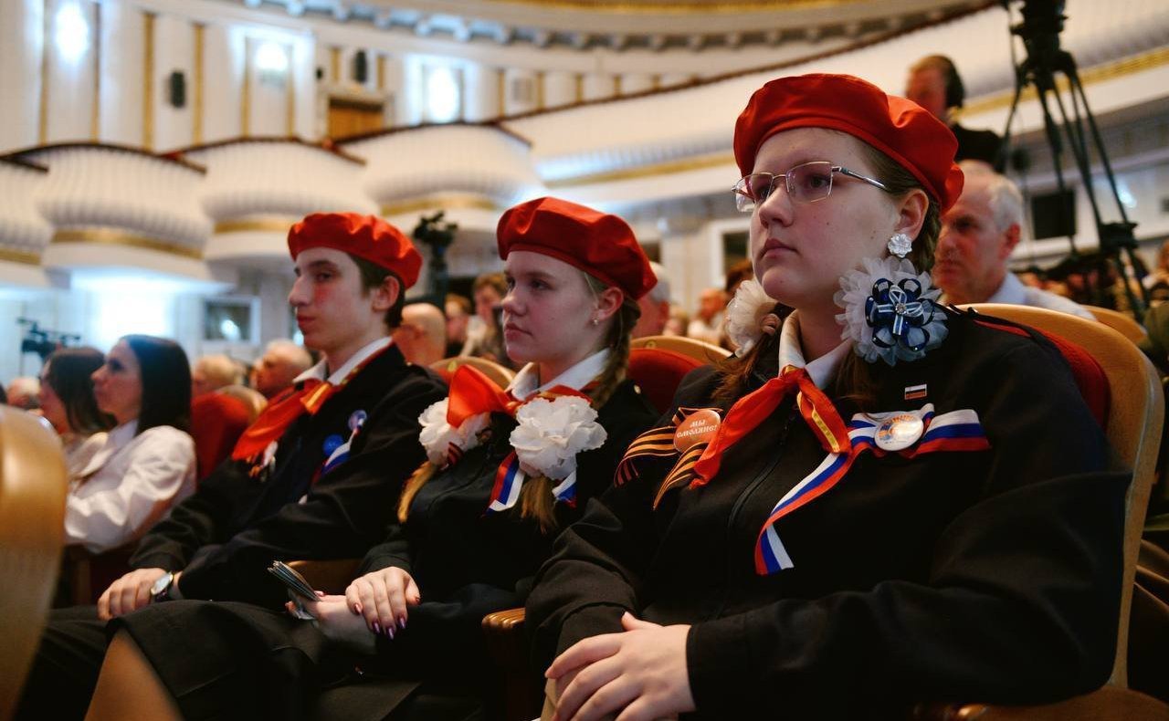 Открытие в Смоленске Международного слета городов-героев