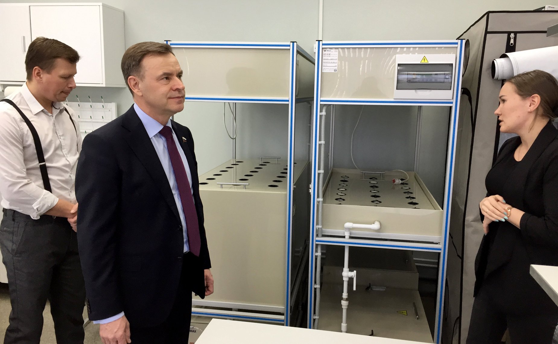 Виктор Новожилов