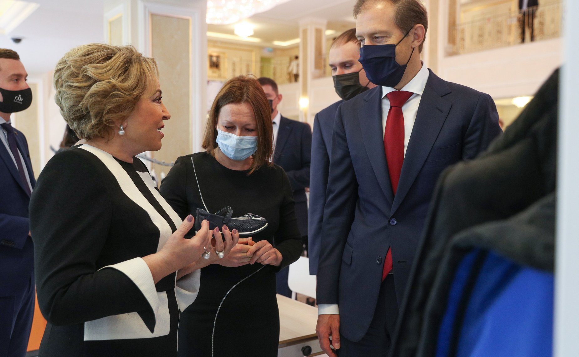 Открытие в Совете Федерации выставки детских товаров российских предприятий