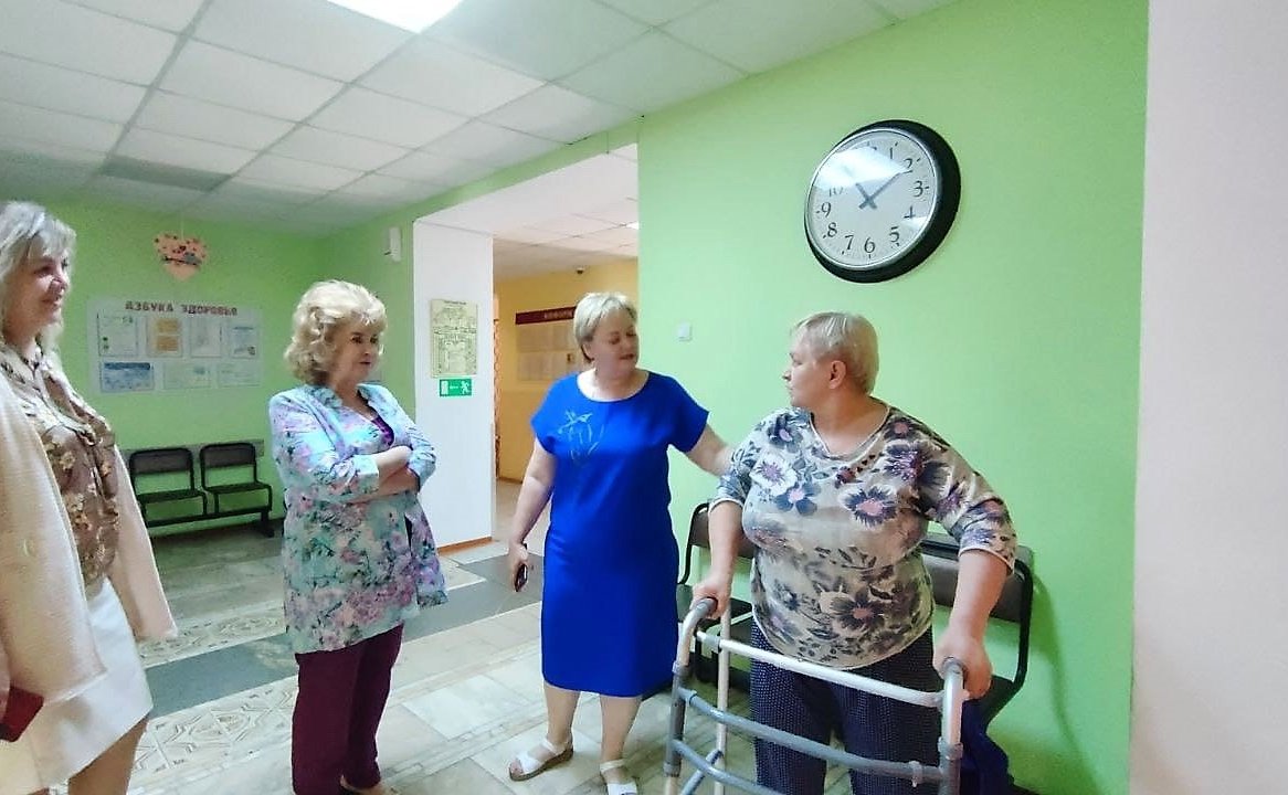 Нина Куликовских в рамках работы в Смоленской области посетила Вяземский дом-интернат для престарелых и инвалидов